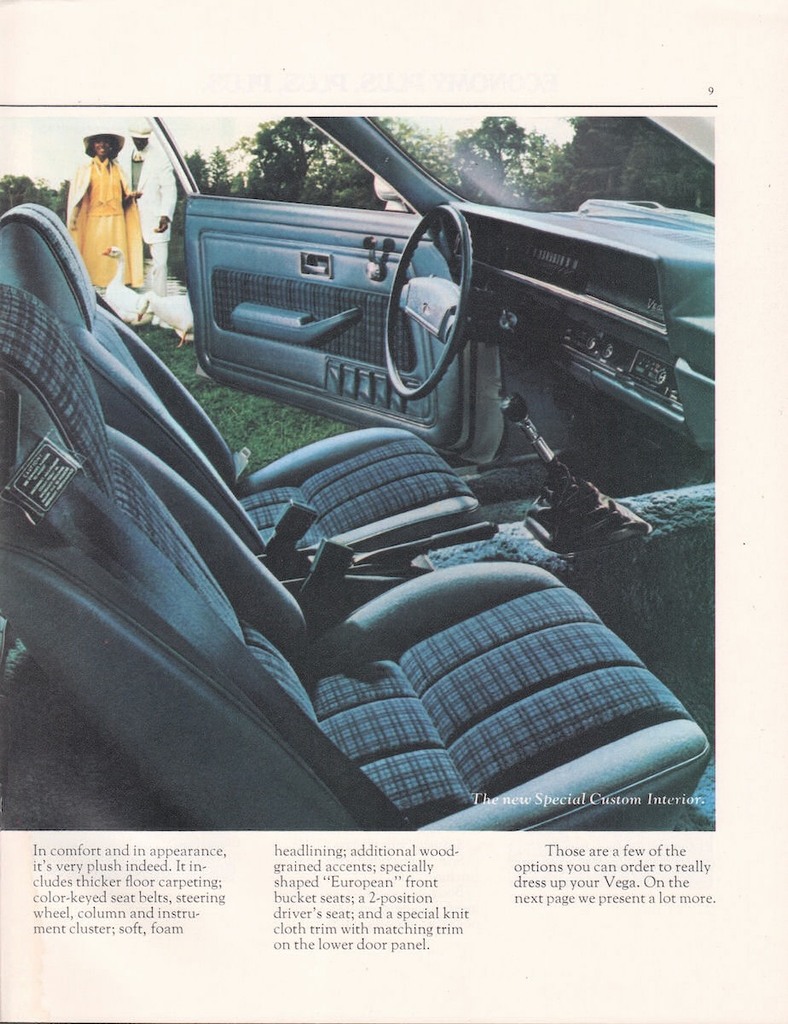 n_1975 Chevrolet Vega-09.jpg
